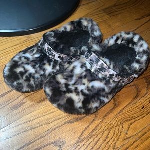 Cheetah print furry Crocs